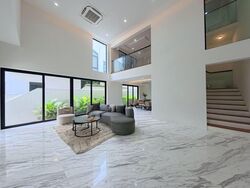 Lucky Hills (D16), Terrace #604570641